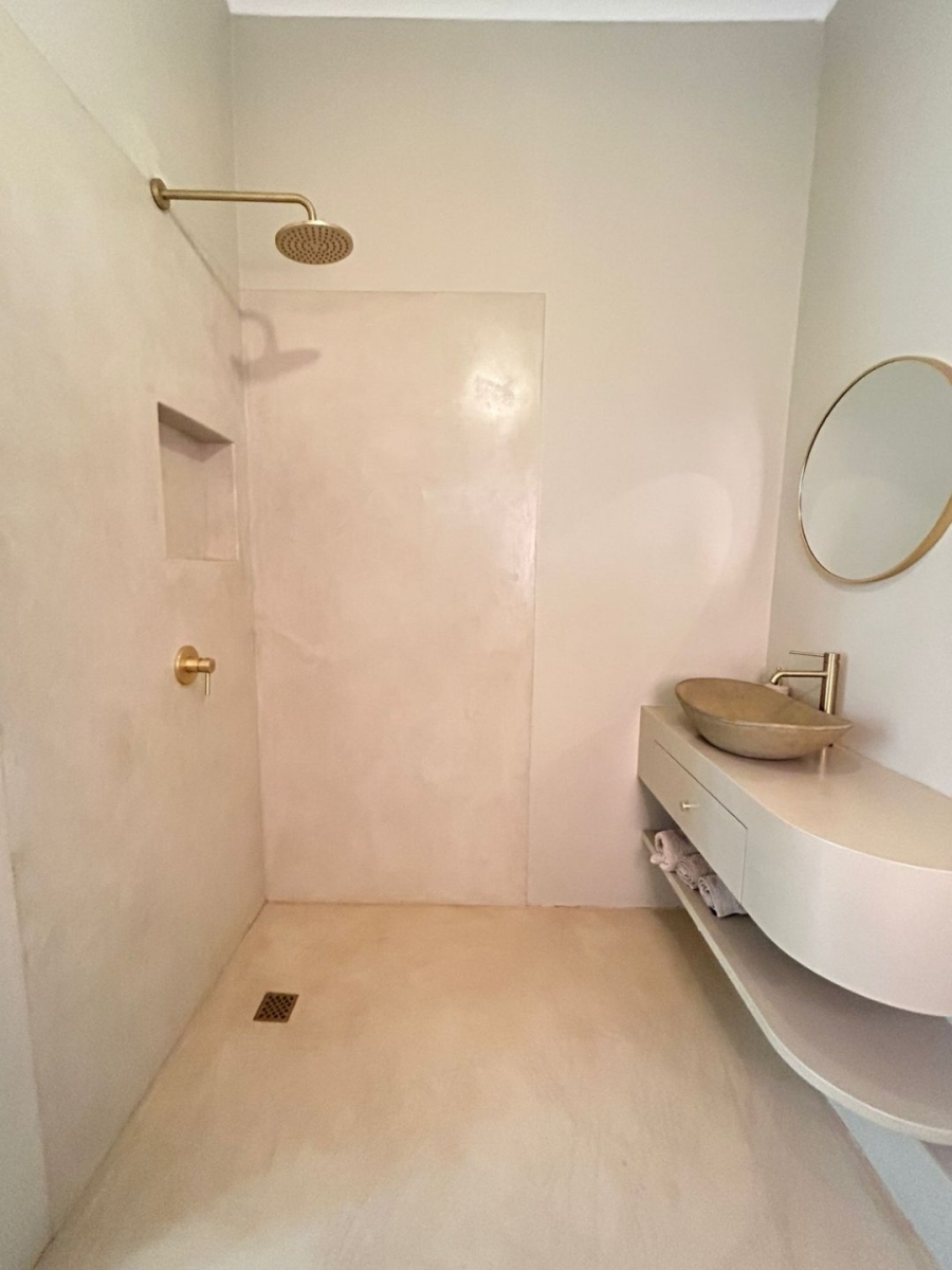 To Let 1 Bedroom Property for Rent in Vredehoek Western Cape